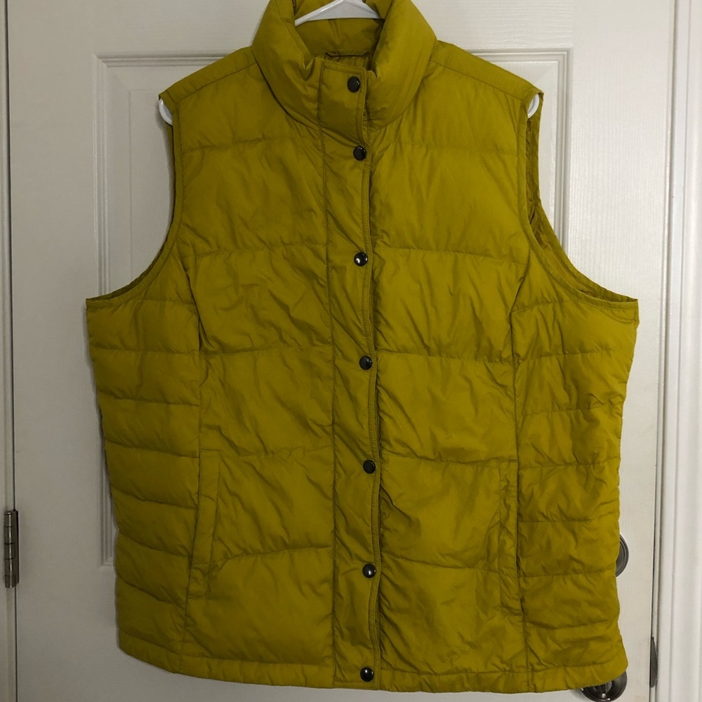 Lands end puff vest